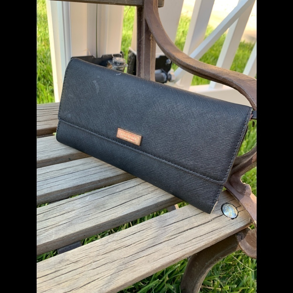 Kate spade leather wallet